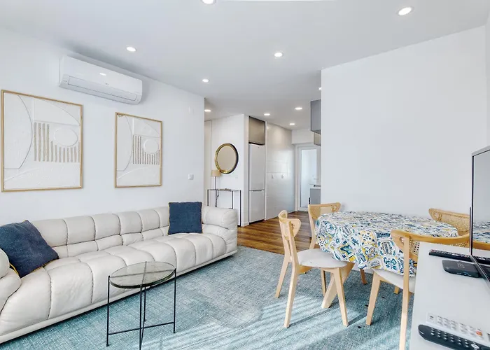 Portucale ! Chic Design 3br Apartamento Almada